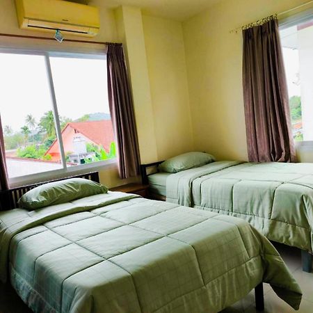 Nu Phuket Airport Resident 1 Bed & Breakfast Nai Yang Beach Екстериор снимка